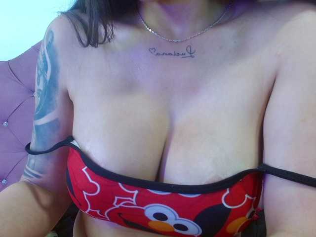 eimmyRossyx online show from August 2, 6:48 pm