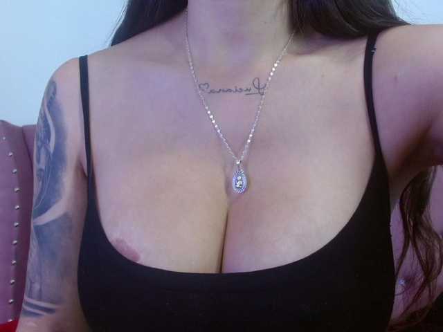 eimmyRossyx online show from August 5, 3:43 pm