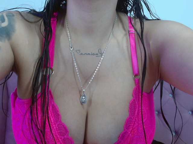eimmyRossyx online show from August 13, 4:10 pm