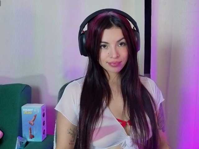 ela-cute online show from July 15, 3:29 am