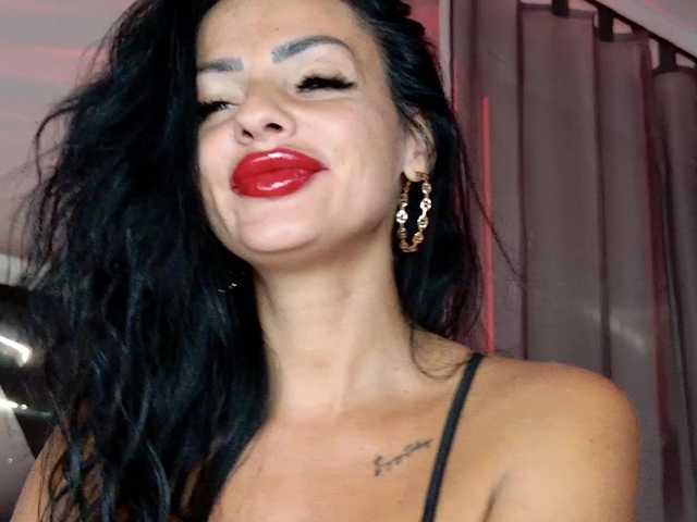 Ella-Hottie online show from August 13, 4:48 am