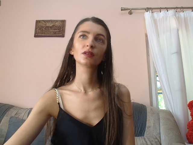 ella-myst online show from August 7, 1:44 pm