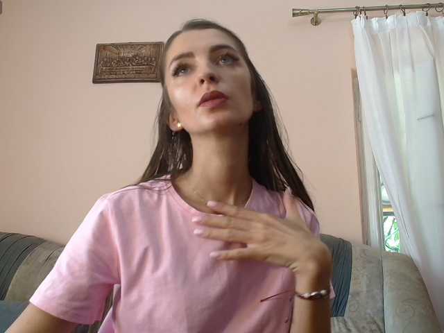 ella-myst online show from August 14, 1:59 pm