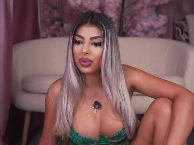 emmagoddess online show from July 24, 10:24 pm