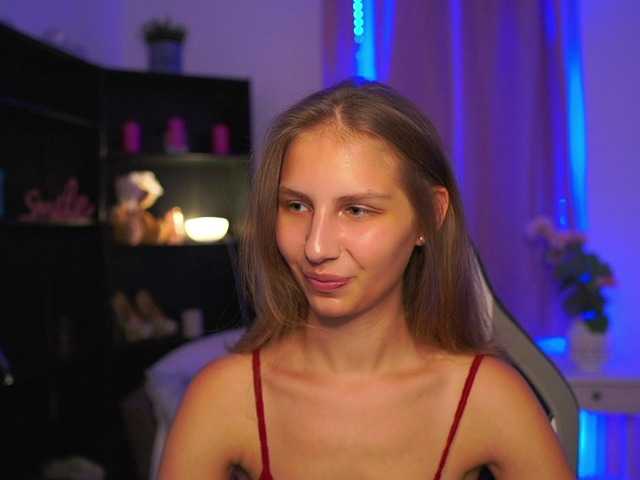 emmiemurray online show from August 2, 5:09 pm
