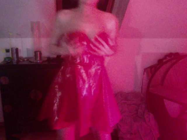 erikaboom66 online show from April 5, 2:41 am