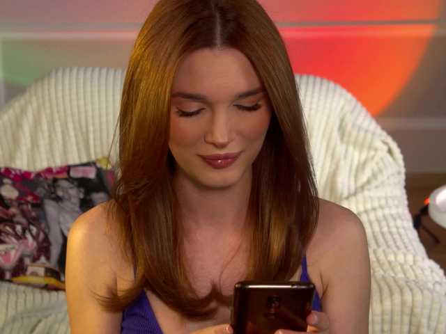 eva golden online show from July 28, 4:02 pm