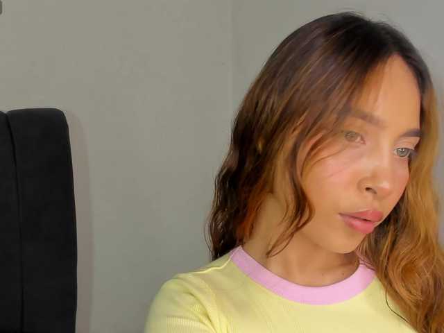 evelin-33 online show from July 19, 12:12 am