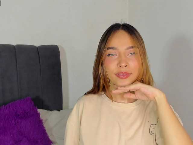 evelin-33 online show from July 24, 2:25 am