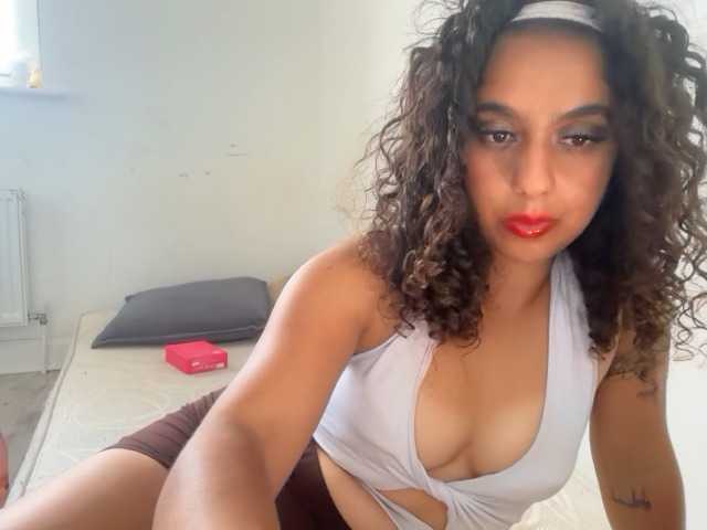 fayfay21 online show from July 6, 3:59 pm
