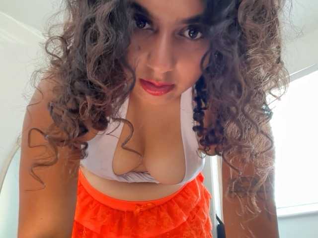 fayfay21 online show from July 16, 6:20 pm