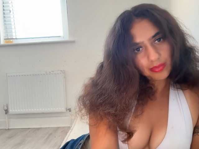 fayfay21 online show from August 13, 3:48 pm