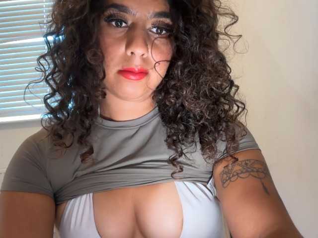 fayfay21 online show from August 15, 6:01 pm