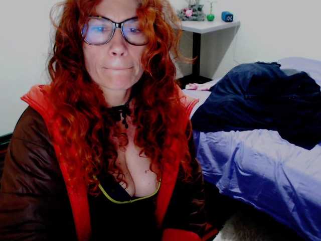 fenixcolette online show from August 1, 11:22 pm