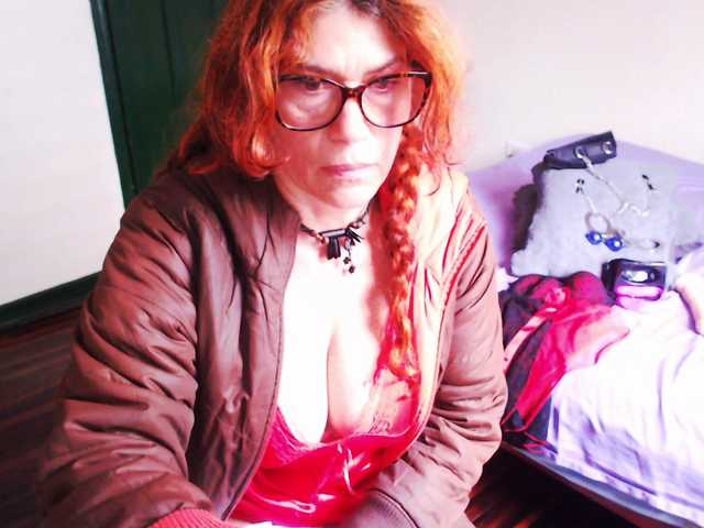 fenixcolette online show from August 14, 6:44 pm