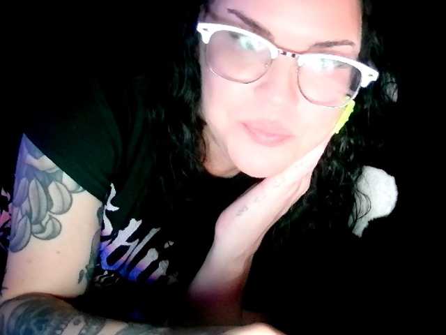 fetishslut4u online show from July 27, 4:07 am