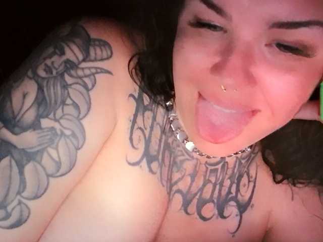 fetishslut4u online show from August 11, 7:21 am