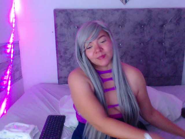 forbidden-cougar online show from August 14, 9:13 am