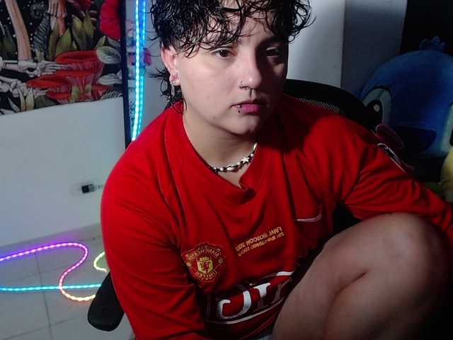 franki-reich online show from July 7, 1:53 am