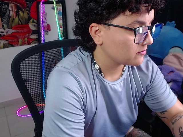 franki-reich online show from July 10, 4:13 pm