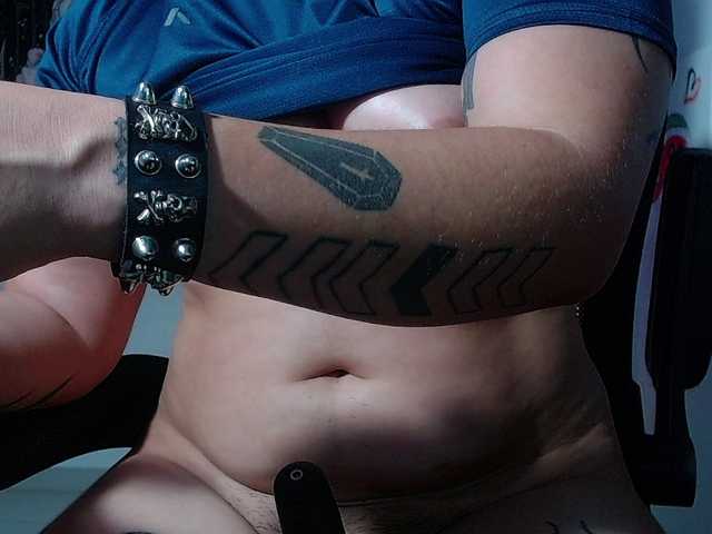 franki-reich online show from July 15, 3:40 am