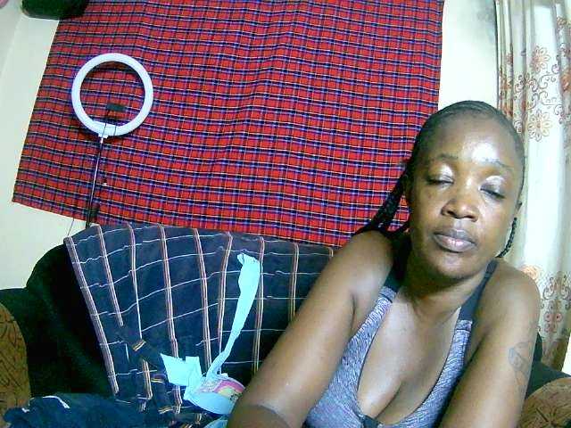 funlovingbabe online show from April 2, 10:40 pm