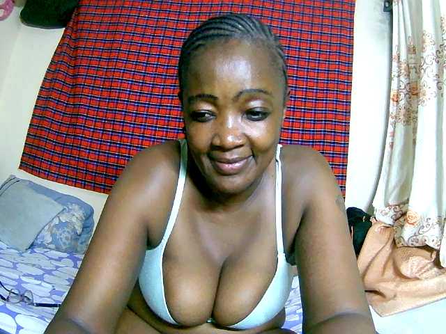 funlovingbabe online show from April 5, 6:44 pm