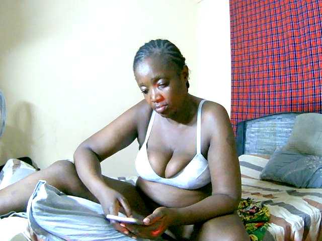 funlovingbabe online show from April 17, 8:29 pm