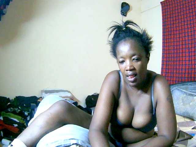 funlovingbabe online show from April 27, 10:00 am