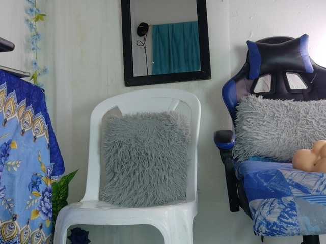 hairygirl83 online show from August 2, 1:18 pm