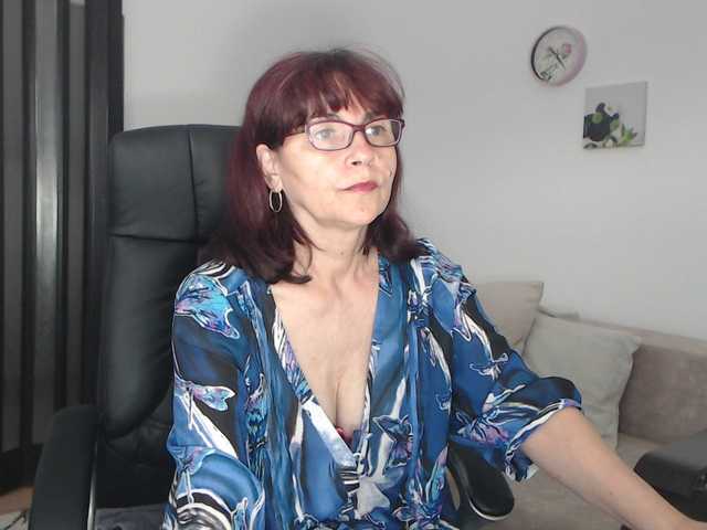 helua54helua online show from June 7, 7:24 am