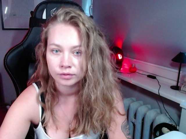 hollyBB online show from July 23, 5:48 pm
