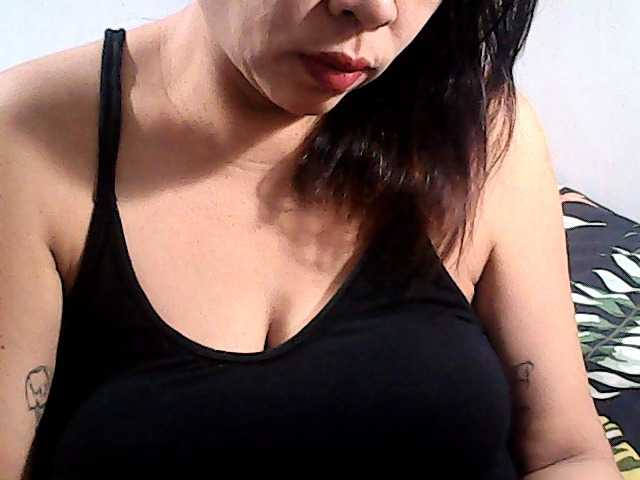 Holygurly online show from August 12, 12:07 pm