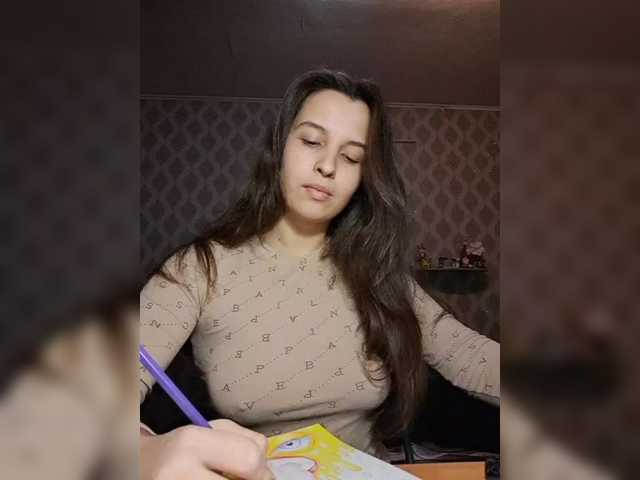 honey-bunny-lola online show from February 20, 4:59 pm