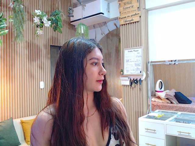 hornyssluttt online show from August 3, 5:58 am