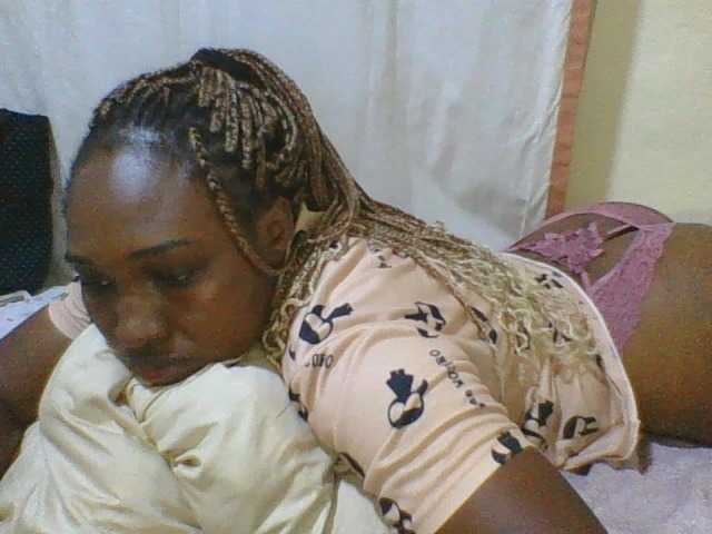 hot-masha online show from August 12, 1:57 pm