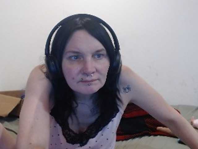 hotmodel1984 online show from July 22, 5:21 am