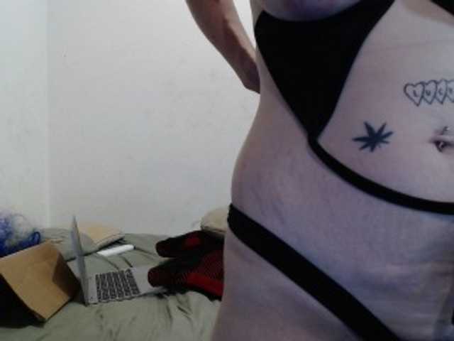 hotmodel1984 online show from July 23, 6:27 am