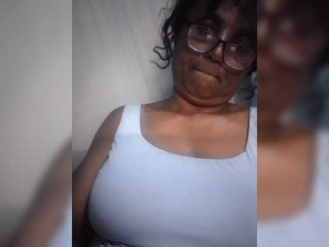 hotmomsexy online show from August 5, 12:52 am