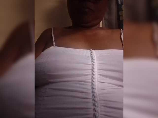 hotmomsexy online show from August 10, 12:34 am