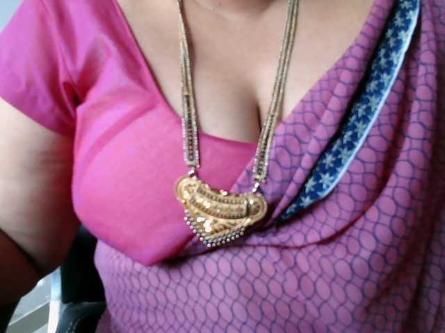 hotpavitra online show from August 20, 7:58 am