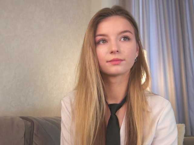 ilittleheart online show from August 13, 1:14 pm