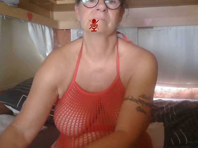 illymaus online show from August 9, 11:55 am