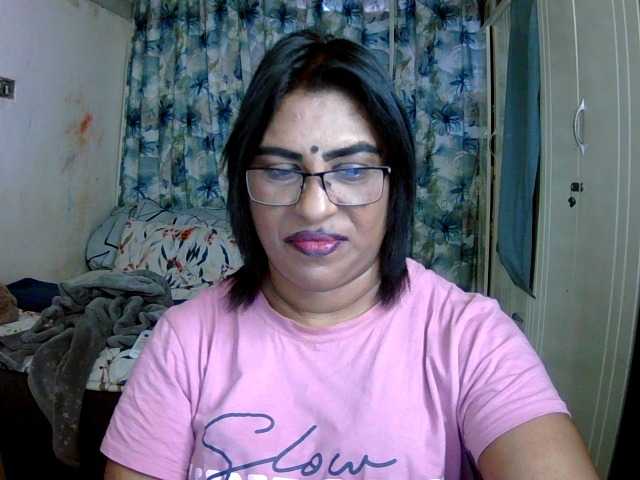 indiandelight001 online show from August 12, 2:08 pm