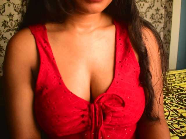 indianpriya online show from May 25, 4:14 am