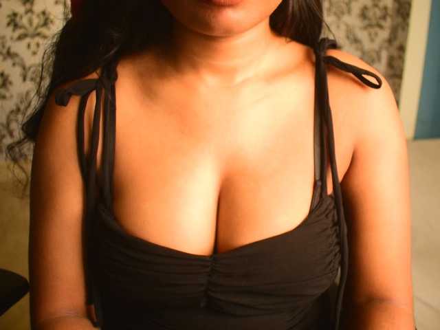 indianpriya online show from June 18, 3:17 am