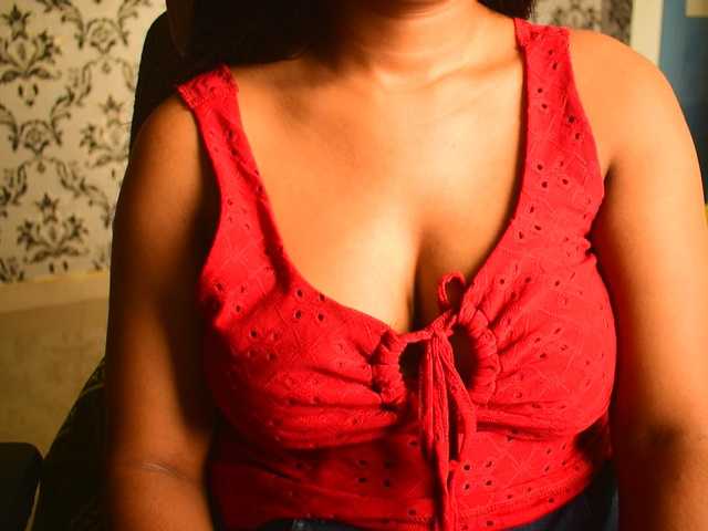 indianpriya online show from June 21, 5:19 am