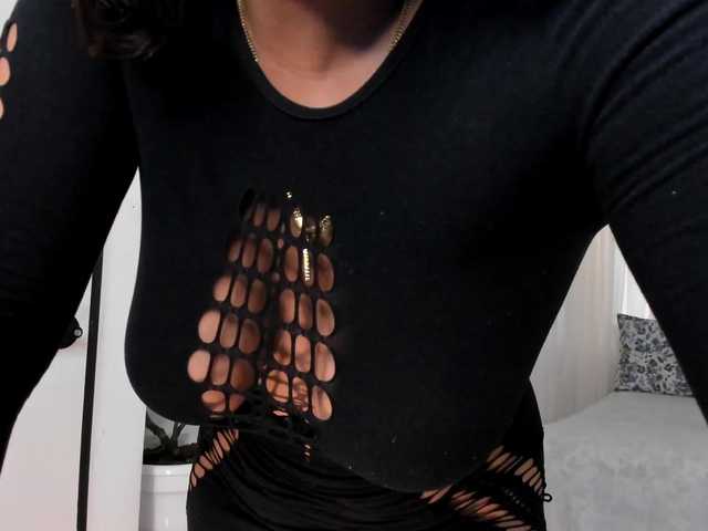irissmoon777 online show from July 4, 9:06 pm