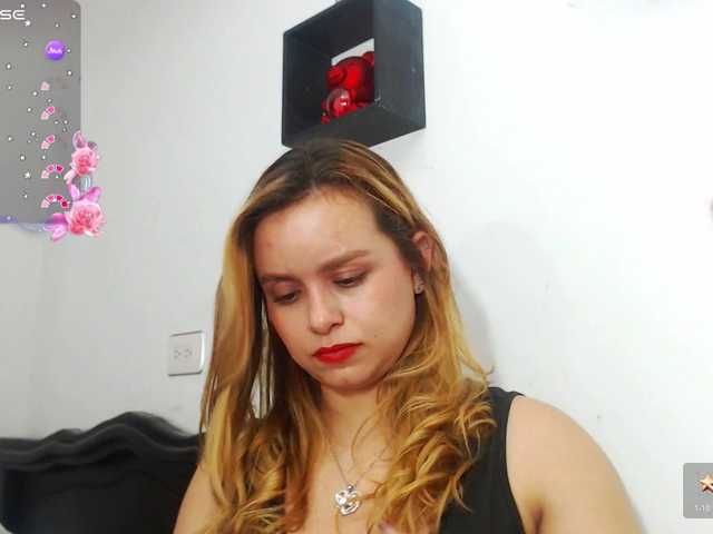 isabella-77 online show from June 14, 11:02 pm