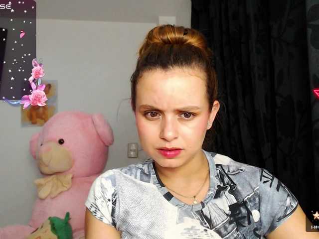 isabella-77 online show from August 12, 11:29 pm